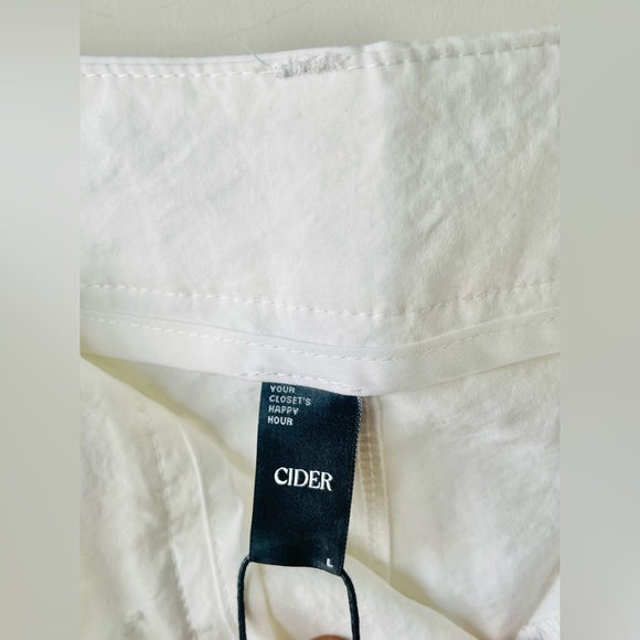 Cider White Cargo Pants - Picture 2 of 12